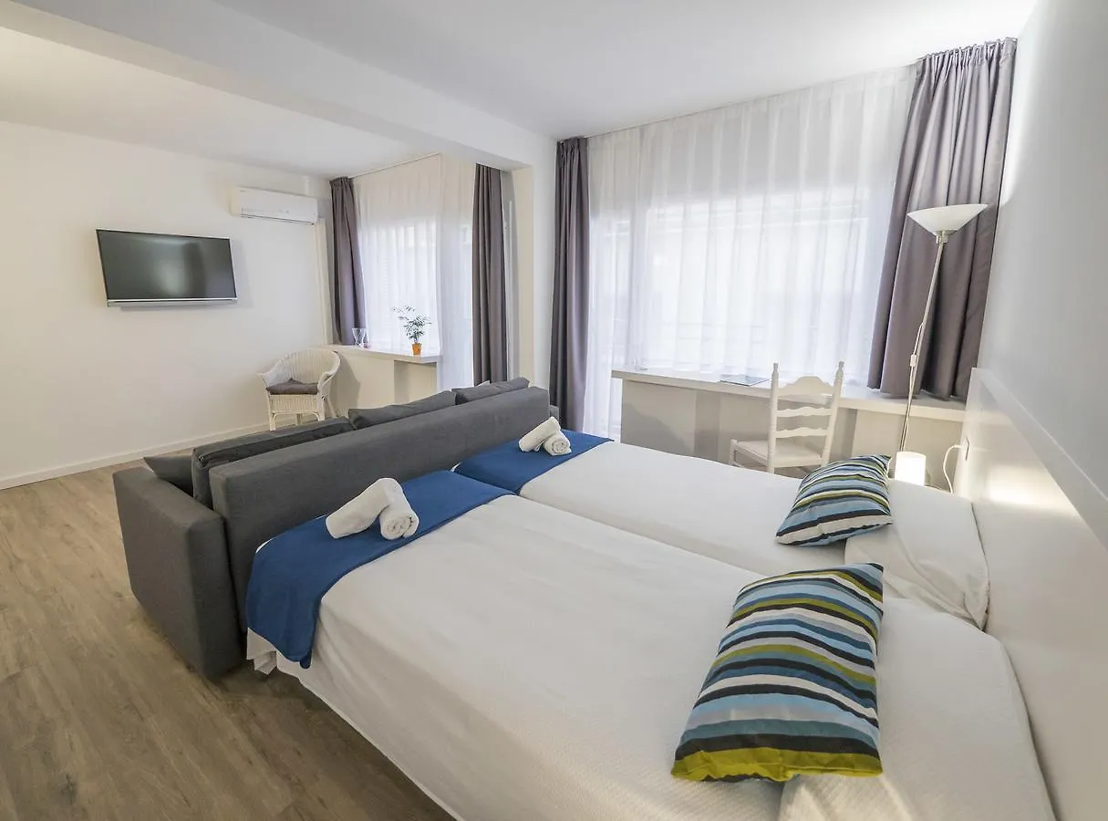 Hotel Victoria Lloret de Mar 3*,  Spain