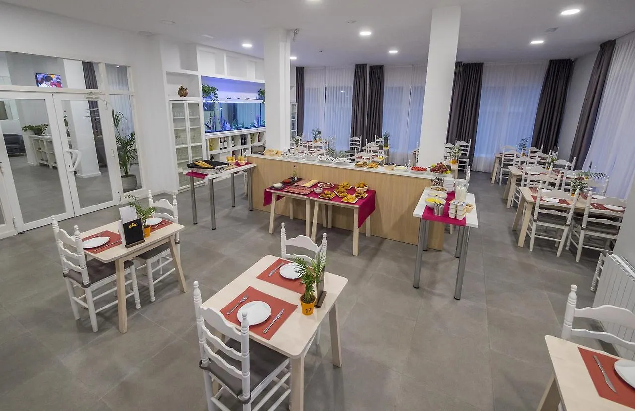 ***  Hotel Victoria Lloret de Mar İspanya