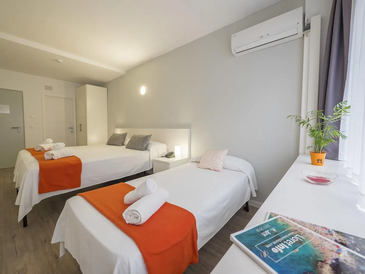 ***  Hotel Victoria Lloret de Mar İspanya